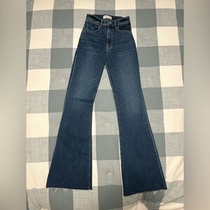 Abercrombie & Fitch: The Flare Ultra High Rise Curve Love Size: 26/ 2L Jean